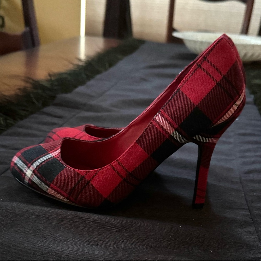 Delicious Women's Black and Red Plaid Heels - Picture 2 of 4